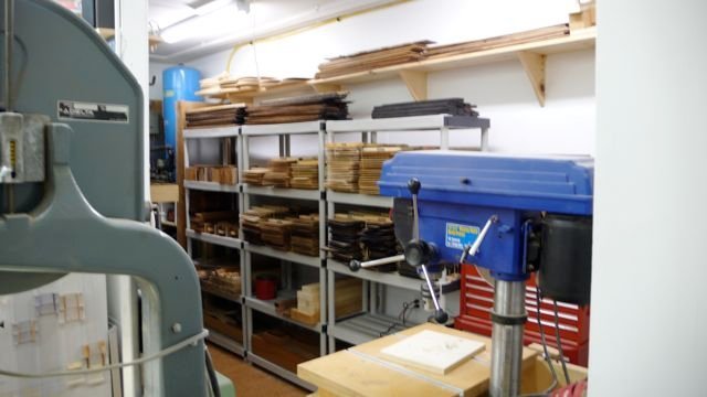 Guitar Specific Wood Storage